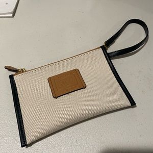 Coach hand wristlet purse